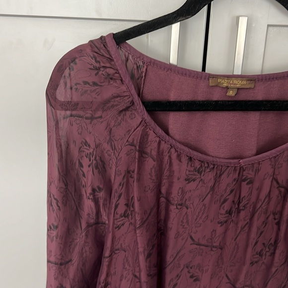 Piazza Roma Made in Italy Burgundy Top Lightweight Sheer Long Sleeves Small S - Picture 7 of 8